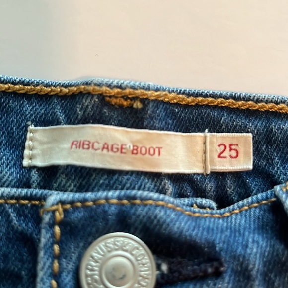 Levi’s Premium Denim Ribcage Boot High Rise Size 25 - Picture 11 of 16